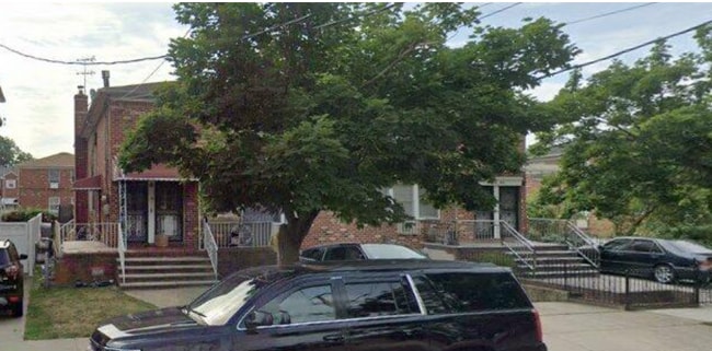 Building Photo - 88-31-31 Ransom St