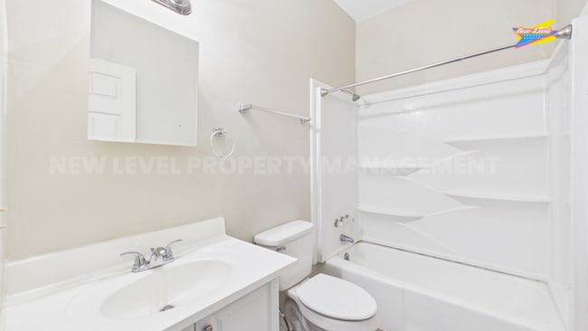 Photo - 352 N Holyoke Pl