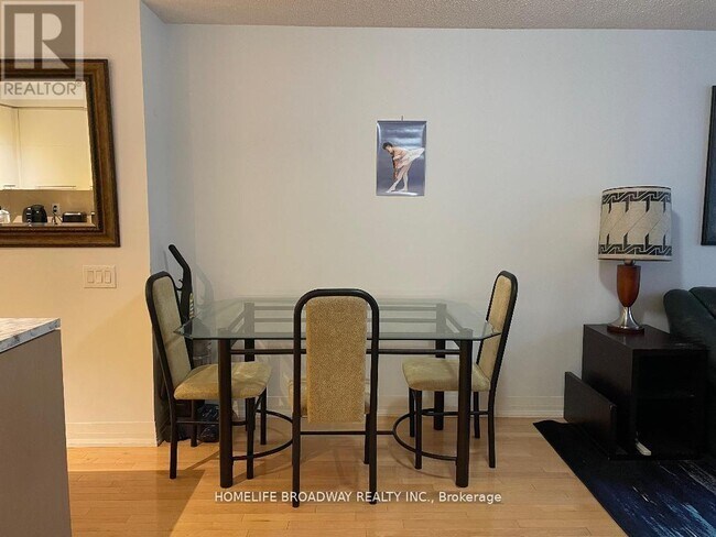 Photo - 25 Carlton St. Unit 1310