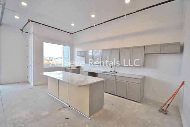 Photo - Westfield Lofts - Bay 1 Unit Urban #101