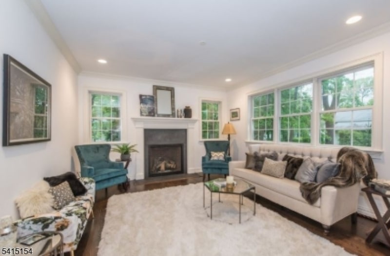 Photo - 14 Cherry Ln