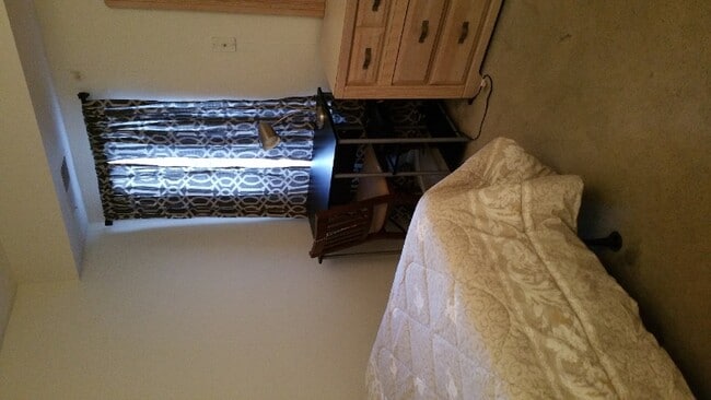 Photo - 11200 Cherry Hill Rd