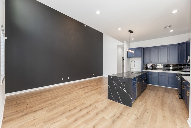 Photo - 8502 Safeguard St