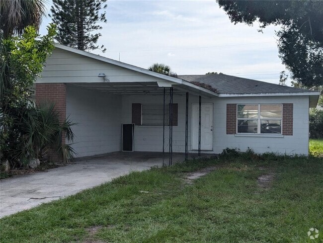 Building Photo - 3916 25th St W Rental