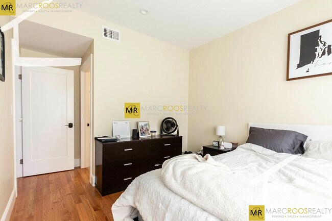 Photo - 9 Glencoe St