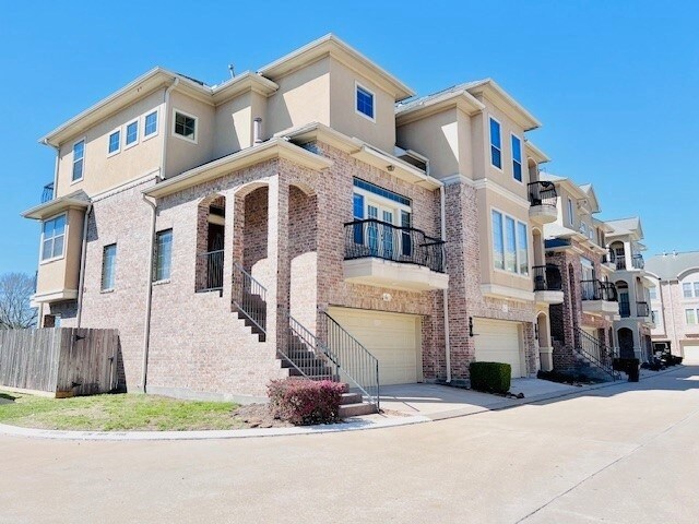 Photo - 7911 Ouray Dr