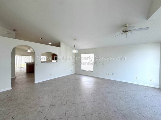 Photo - 10754 Flycast Cir
