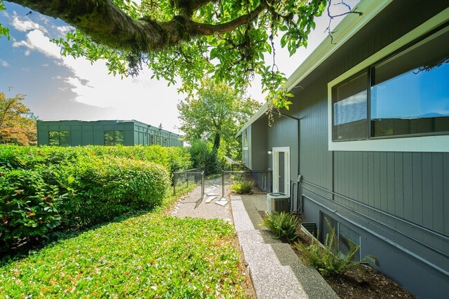 Photo - Greenleaf House: A Sustainable and Eco-Friendly Home!