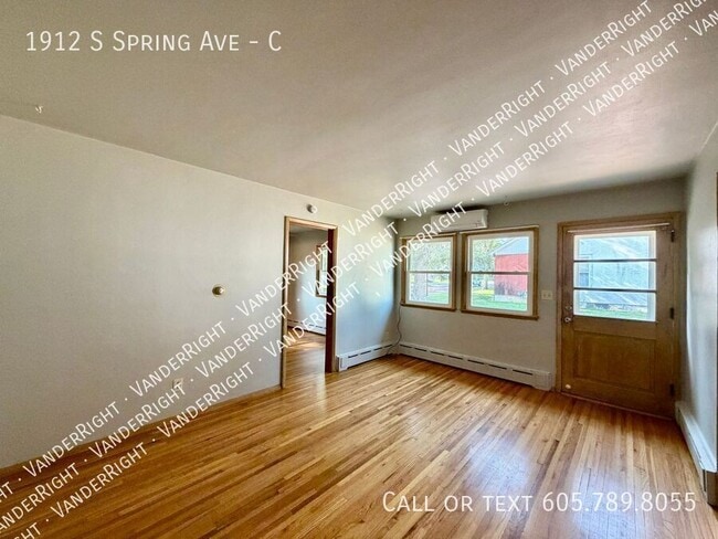 Photo - 1912 S Spring Ave Unit C