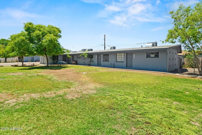 Photo - 1102 S Stratton Ln Unit 1104