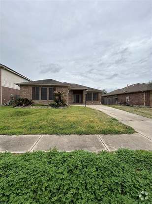 Building Photo - 22511 Birch Point Dr Rental