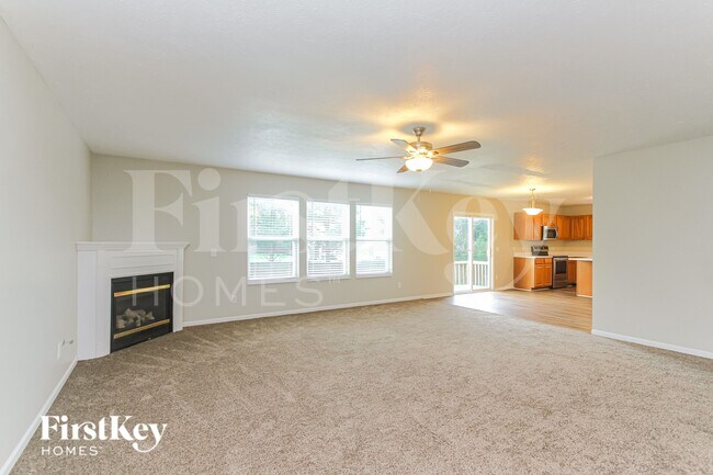 6802 Harriet Dr