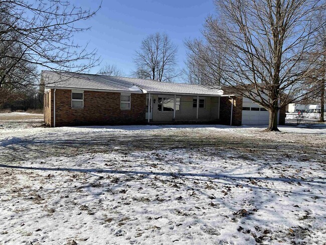 Building Photo - 16907 Indianapolis Rd Rental