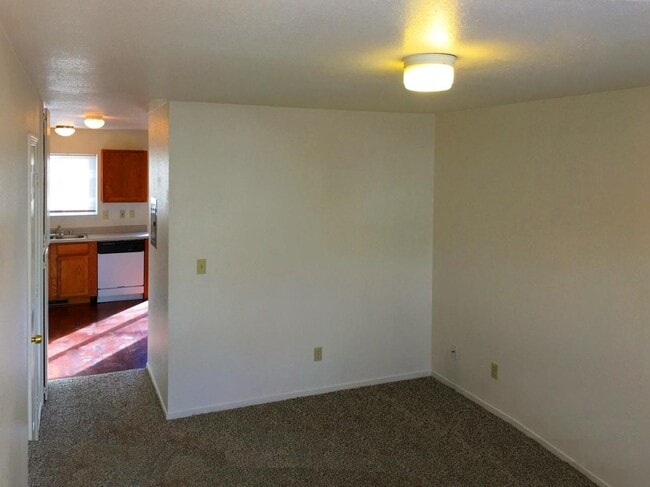 3079 Airport Rd Unit 3