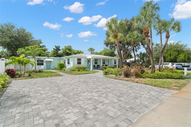 Photo - 6502 Gulf Winds Dr Unit 2
