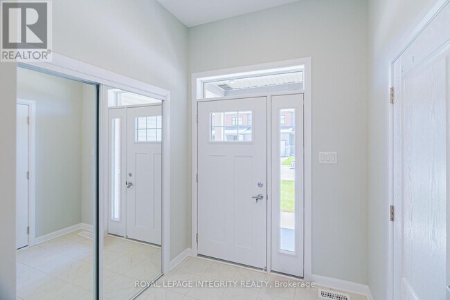 Photo - 96 Osler St