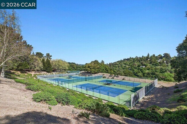 Photo - 671 Ironbark Cir
