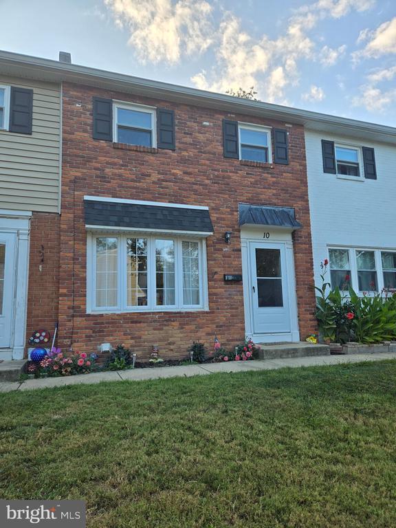 Photo - 10 Woodland Ave