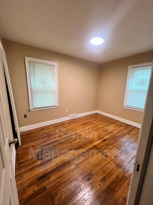 Photo - 6479 Plainview Ave