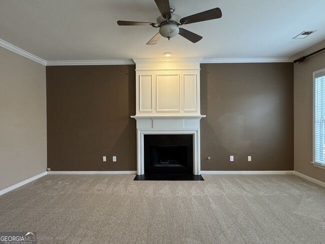 Photo - 15 Suwanee Pass Ln