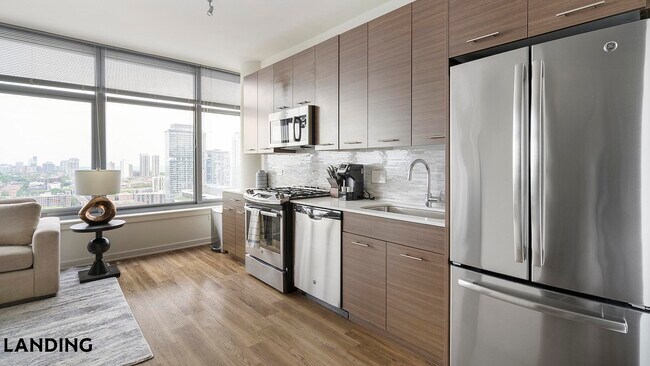 Photo - 347 W Chestnut St Unit 2506