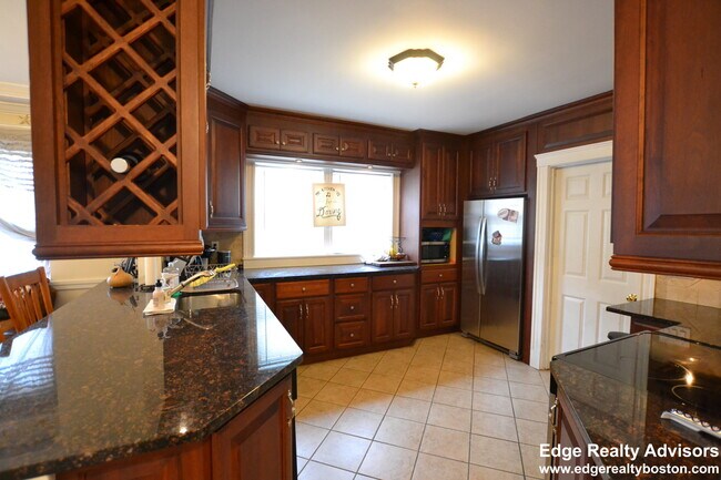 Photo - 70 S Hobart St Unidad 1