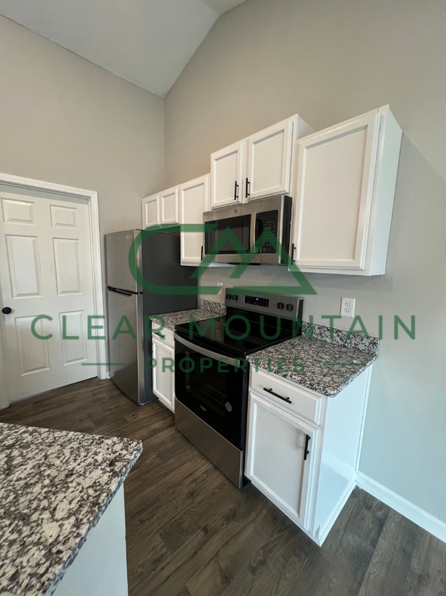 Photo - Move-in Special! Limited-Time Leasing Offe... Unidad 4 CC