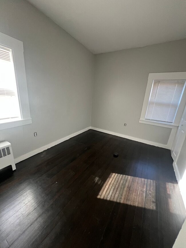 Photo - 77 Bailey St Unit Apt 3