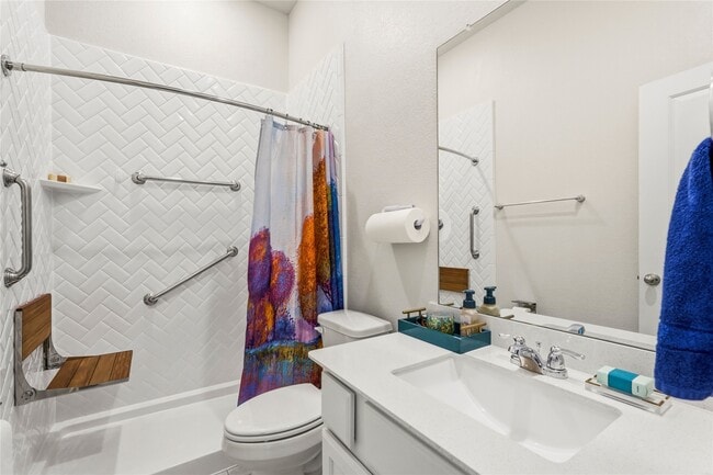 Photo - 15647 Roscobie Park Dr