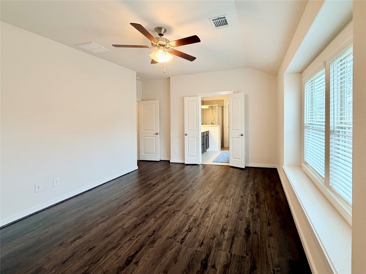 Photo - 6807 Bardsdale Ct