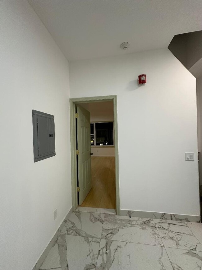 Entrada a la habitación 1 - 61 Passaic St Unidad 2nd fl