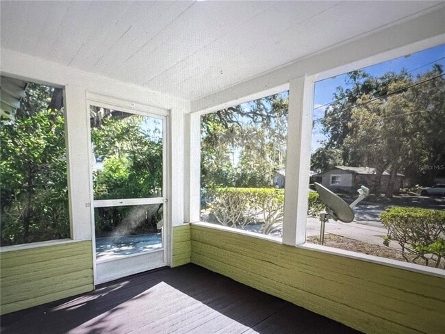 Photo - 1160 Grove St