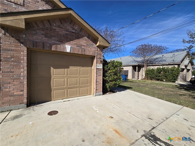 Photo - 243 Rosalie Dr Townhome