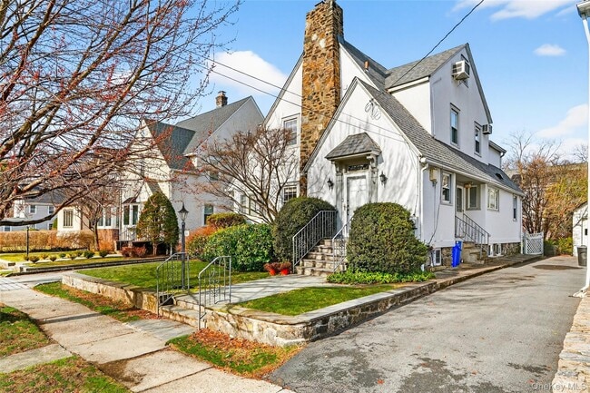 Photo - 14 Columbia Pl