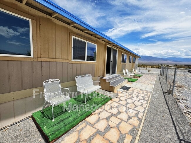 Photo - 6901 N Mountain View