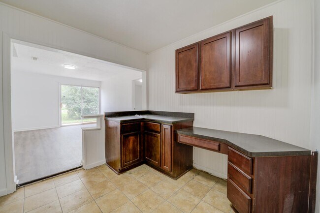 Photo - 11920 Bridgevale Ave