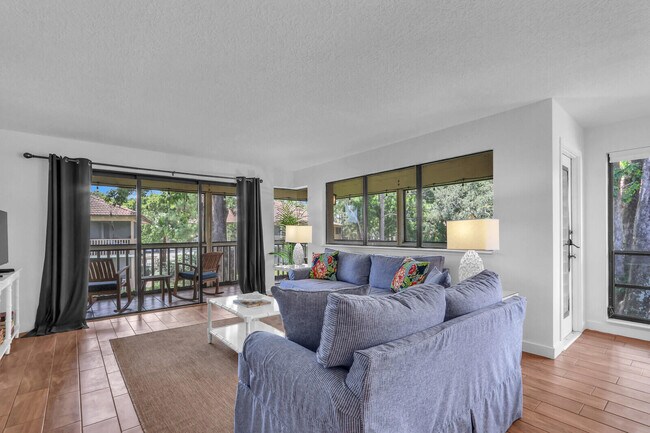 Photo - 632 Brackenwood Cove