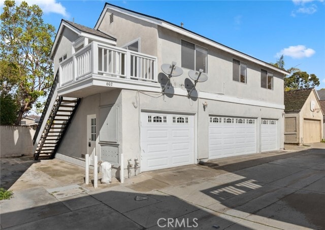 Photo - 602 Carnation Ave Condo