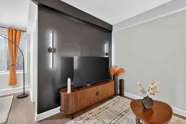 Photo - 1500 Arlington Blvd Unit ID1364183P