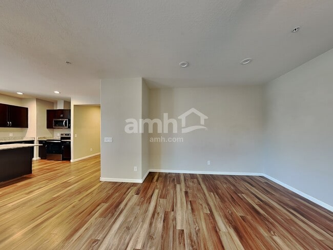 Photo - 20727 W Maiden Ln