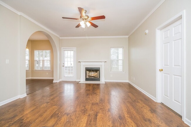 Photo - 1022 Seven Oaks Blvd