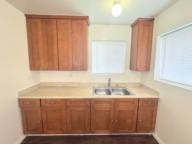 Photo - 2-Story Townhome with parking, in unit laundry hookups, 2bd/1.5ba! Unit 3
