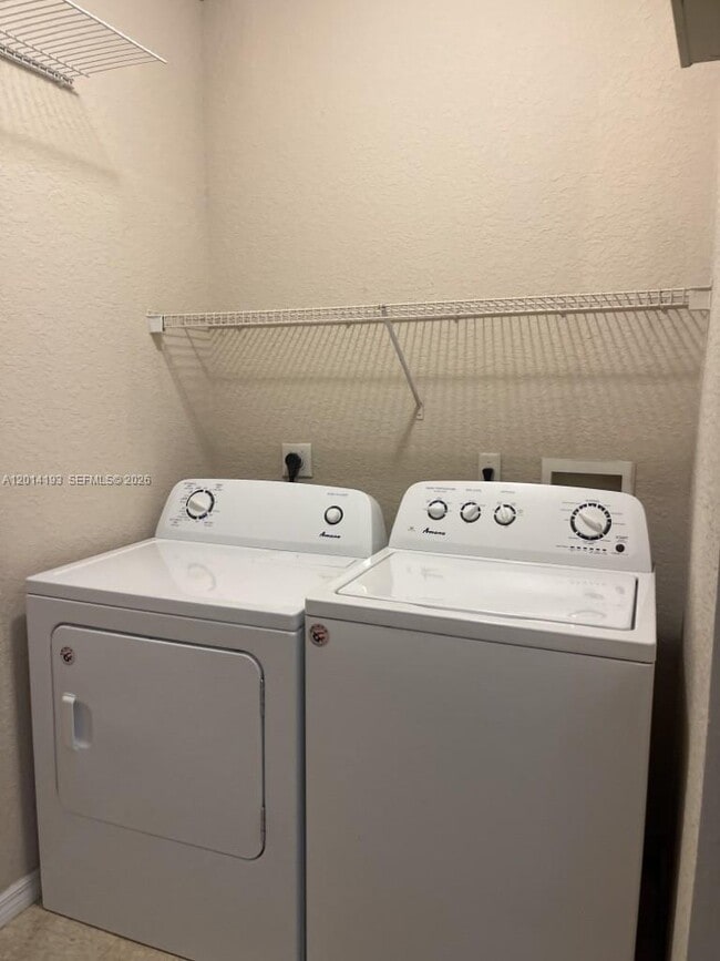 Photo - 1507 Belmont Ln Unit 1507