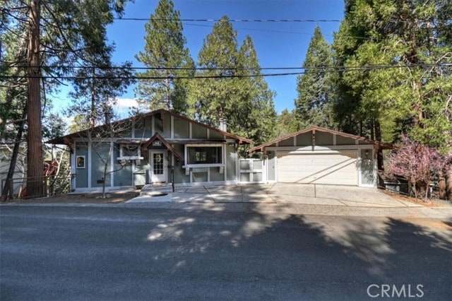 Building Photo - 948 Arbula Dr