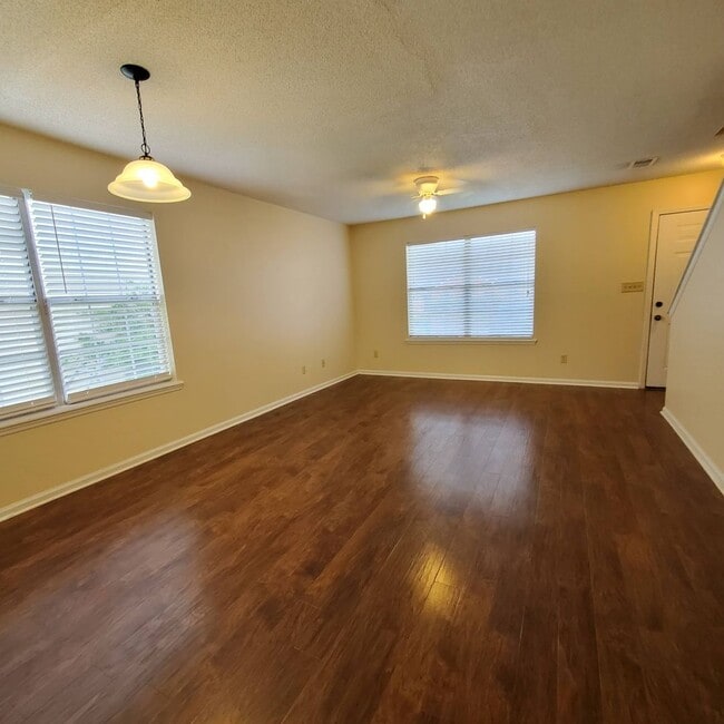 Photo - Modern Duplex Living in Georgia - 2Bed/2.5Bath with Convenient Amenities