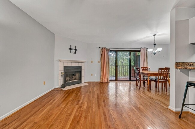 Photo - 3273 Forest Ridge Rd