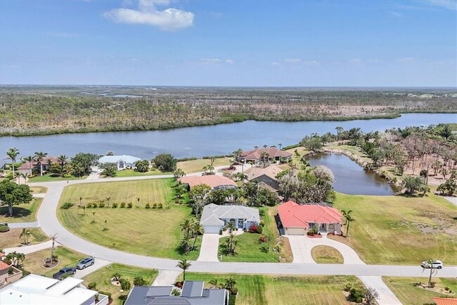 Photo - 11 Amberjack Ln