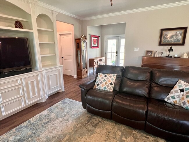 Photo - 4757 Vicksburg St