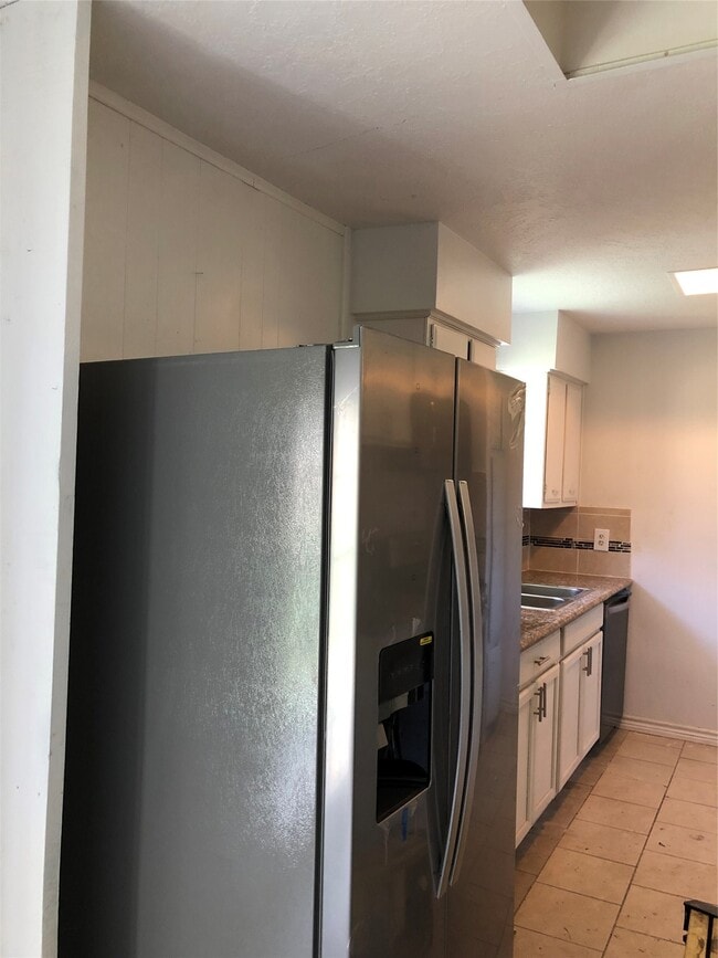 Photo - 11103 Sharpview Dr