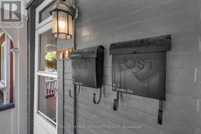 Photo - 111 Spadina Ave Unit 2